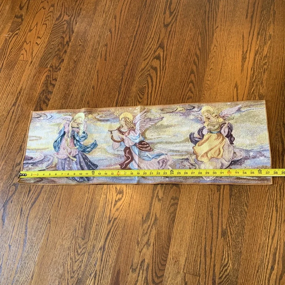 Table Expressions Lena Liu‎ Angel Tapestry Table Runner Gold 37.5 X 12.5